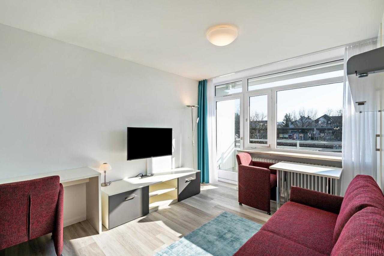 Huber Living Basic 206 Lägenhet Germering Exteriör bild